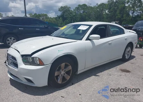 2011 Dodge Charger z USA, uszkodzony, nr VIN 2B3CL3CG0BH508998